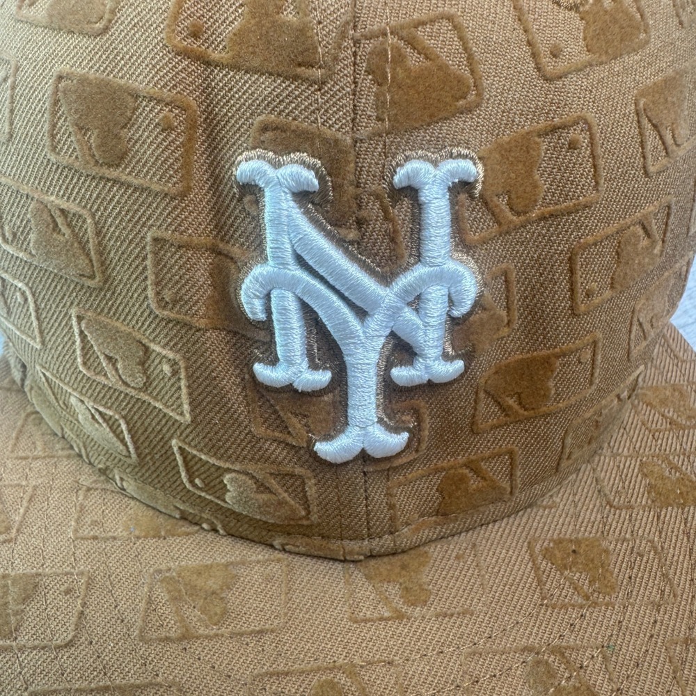 New Era 59FIFTY New York Mets Fitted Hat 7 5/8 Brown MLB All Over Logo Wool Cap - Picture 2 of 10